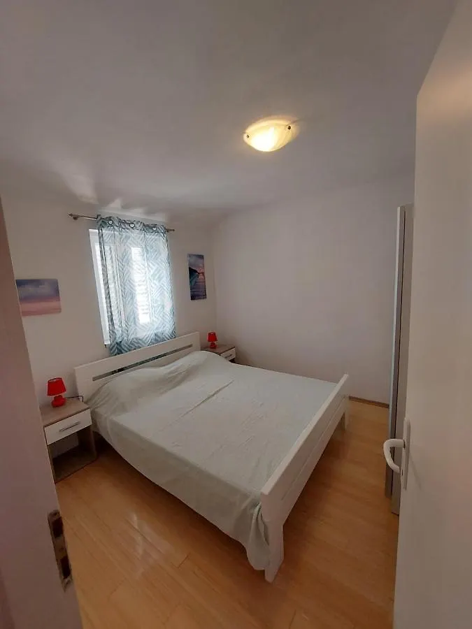 Apartment Apartman Vera Cres